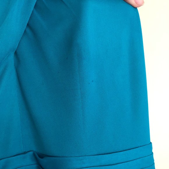 Unaltered David's Bridal High-Neck Mesh Crisscross Bridesmaid Dress Oasis - Picture 3 of 8